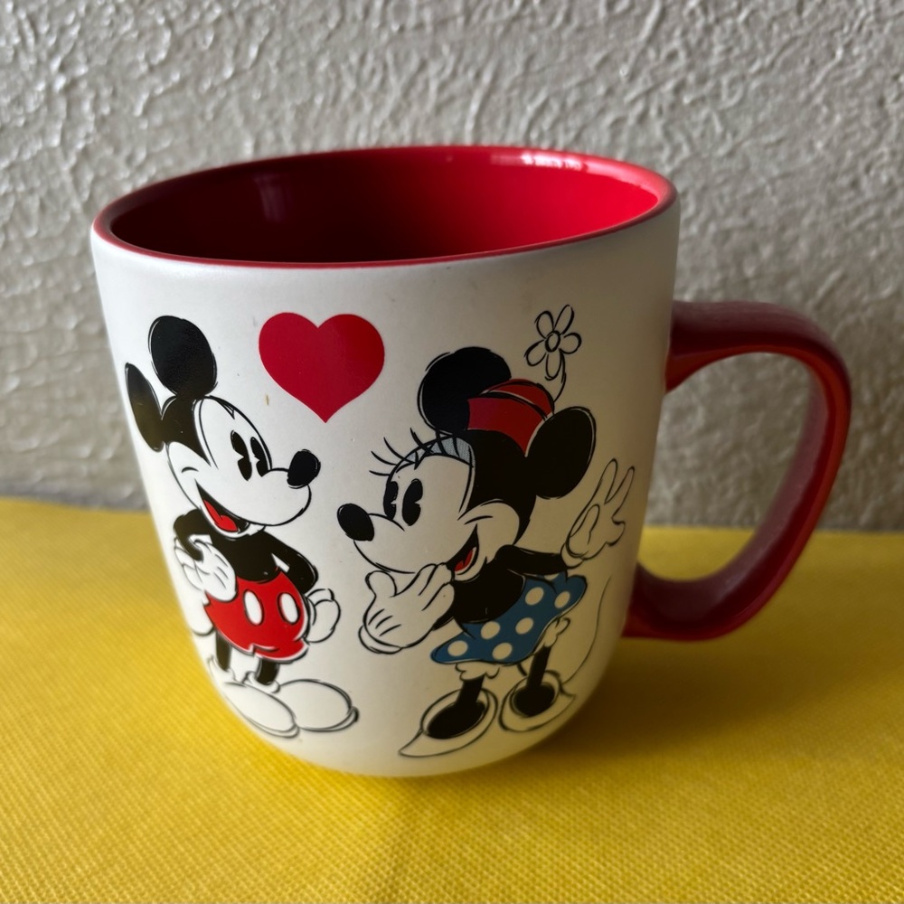 Disney San Valentine Mickey & Minnie Coffee Mug